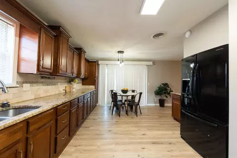 Kitchen - 1270 Woodside Dr, Conway, AR 72032 photo 1 of 5