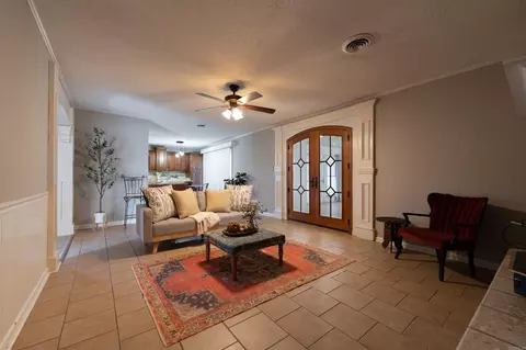 Living - 1270 Woodside Dr, Conway, AR 72032 photo 5 of 8