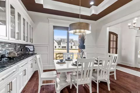 Dining - 7 Gardner Dr, Greenbrier, AR 72058 photo 1 of 1