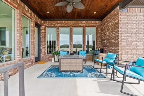 Living - 7 Gardner Dr, Greenbrier, AR 72058 photo 11 of 11