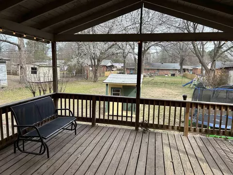 Exterior - 19 Meadowbrook Dr, Conway, AR 72032 photo 7 of 8