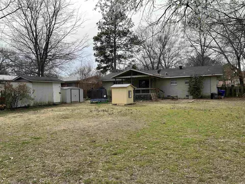 Exterior - 19 Meadowbrook Dr, Conway, AR 72032 photo 4 of 8