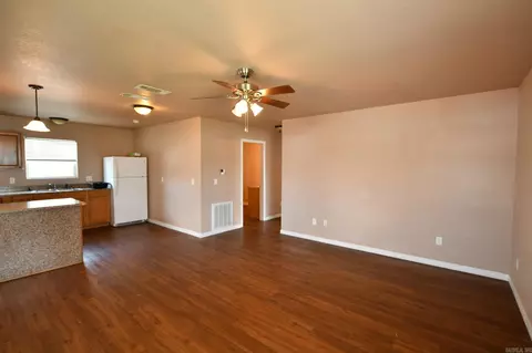 705 9th St, Mena, AR 71953 photo 8