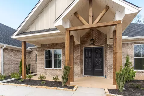 Exterior - 13764 Avilla W, Alexander, AR 72002 photo 3 of 7