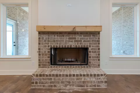 Living - 13764 Avilla W, Alexander, AR 72002 photo 3 of 3