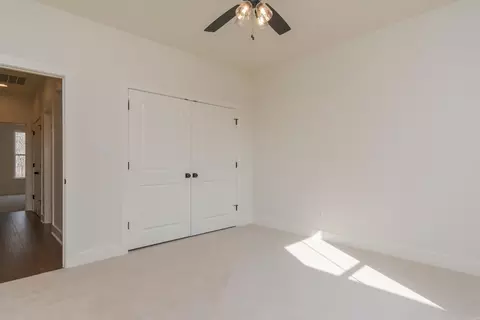 Bedroom - 13764 Avilla W, Alexander, AR 72002 photo 1 of 3