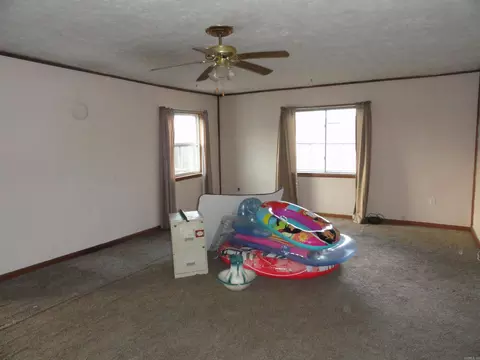 Bedroom - 507 Spring St, Marshall, AR 72650 photo 1 of 6