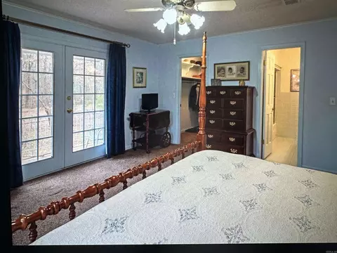 Bedroom - 6849 Village Dr, Pine Bluff, AR 71603 photo 4 of 5