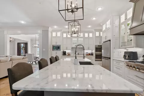 Kitchen - 1650 Winterbrook Dr, Conway, AR 72034 photo 7 of 13