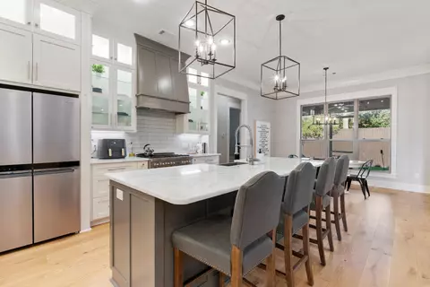 Kitchen - 1650 Winterbrook Dr, Conway, AR 72034 photo 4 of 13