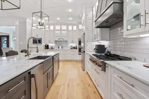 Kitchen - 1650 Winterbrook Dr, Conway, AR 72034 photo 1 of 13