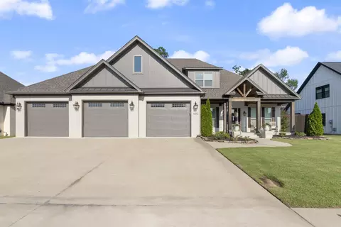Exterior - 1650 Winterbrook Dr, Conway, AR 72034 photo 6 of 8