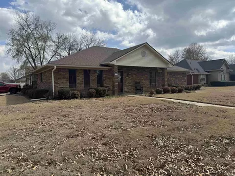 8601 Skypark Dr, Fort Smith, AR 72903 photo 1