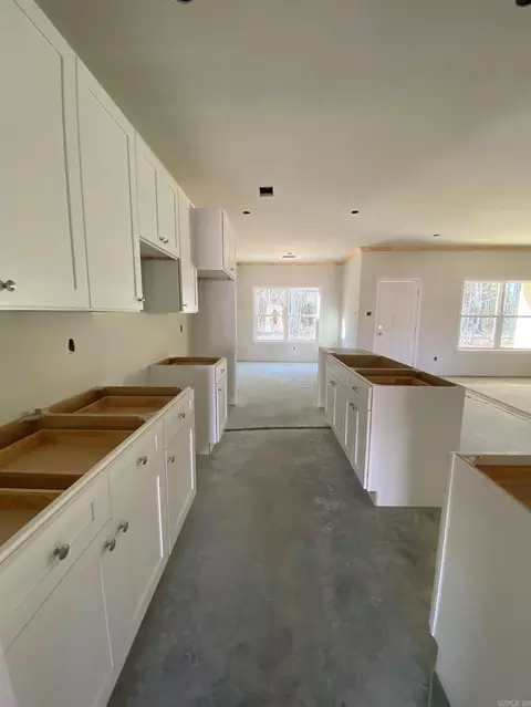 409 Genesis Dr, Benton, AR 72015 photo 2