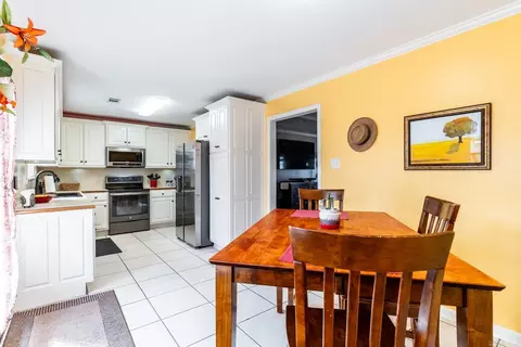 Kitchen - 909 Scooty Dr, Beebe, AR 72012 photo 4 of 4
