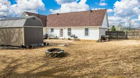 Exterior - 909 Scooty Dr, Beebe, AR 72012 photo 5 of 11