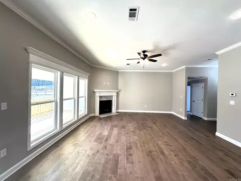 Living - 609 Lucy Ln, Alexander, AR 72002 photo 3 of 4