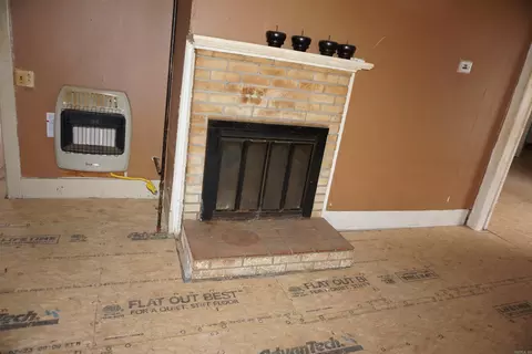 Living - 601 E Second, Mcrae, AR 72102 photo 1 of 1