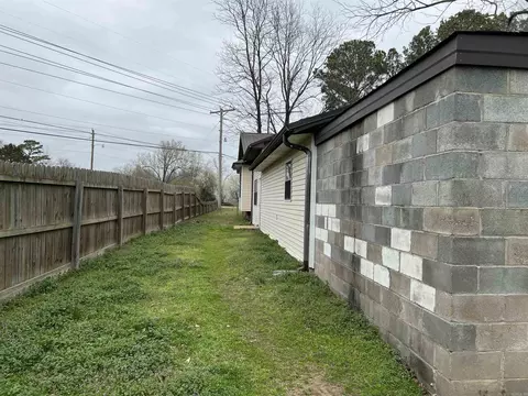 Exterior - 300 Smelser, Kensett, AR 72082 photo 7 of 9