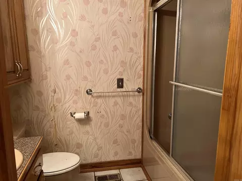 Bath - 300 Smelser, Kensett, AR 72082 photo 1 of 3