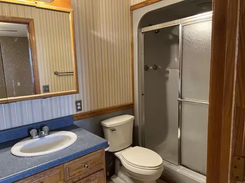Bath - 300 Smelser, Kensett, AR 72082 photo 3 of 3