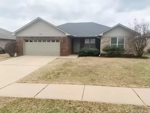 2305 Linda Dr, Conway, AR 72032 photo 1