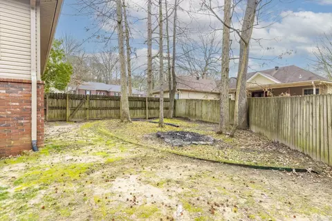 Exterior - 2619 Millbrook Dr, Benton, AR 72015 photo 5 of 8