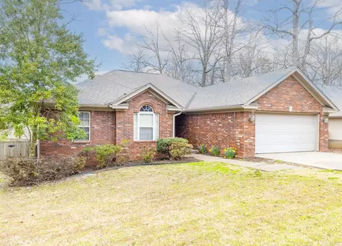 Exterior - 2619 Millbrook Dr, Benton, AR 72015 photo 8 of 8
