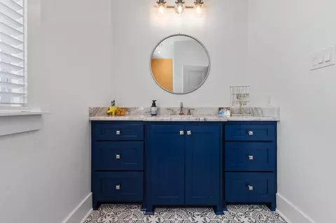 Bath - 6009 Paint Cv, Alexander, AR 72002 photo 5 of 6