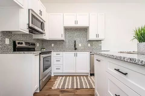 Kitchen - 505 Algood, Benton, AR 72015 photo 4 of 5