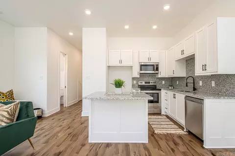 Kitchen - 505 Algood, Benton, AR 72015 photo 1 of 5