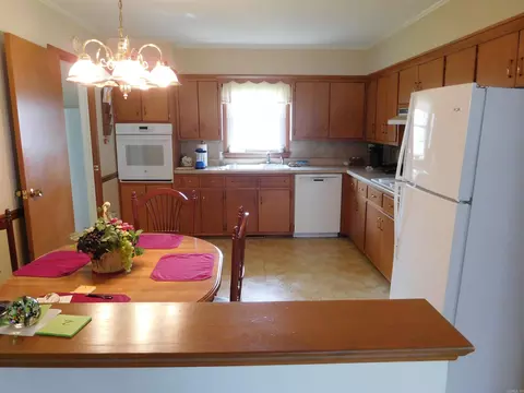 1019 W 4th St, Rector, AR 72461 photo 9