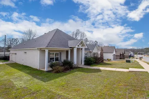 Exterior - 409 Windrush Pt, Alexander, AR 72002 photo 2 of 7