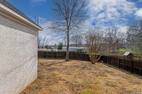 Exterior - 409 Windrush Pt, Alexander, AR 72002 photo 7 of 7