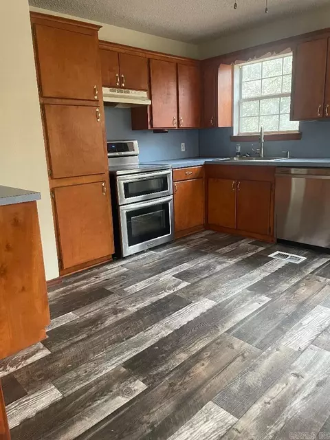 Kitchen - 1238 Hwy 234 Hwy, Ashdown, AR 71822 photo 1 of 2