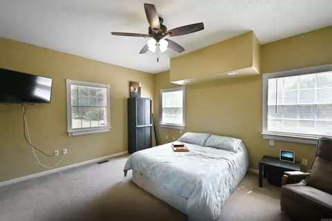 Bedroom - 16 Sandy Ln, Greenbrier, AR 72058 photo 1 of 2
