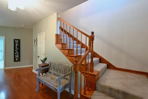 Entry Way - 16 Sandy Ln, Greenbrier, AR 72058 photo 3 of 3