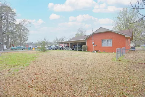 Exterior - 1918 W 32nd Ave, Pine Bluff, AR 71603 photo 4 of 4