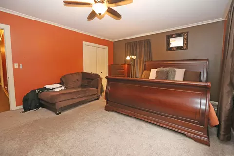 Bedroom - 1918 W 32nd Ave, Pine Bluff, AR 71603 photo 7 of 7