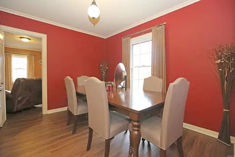 Dining - 1918 W 32nd Ave, Pine Bluff, AR 71603 photo 2 of 5