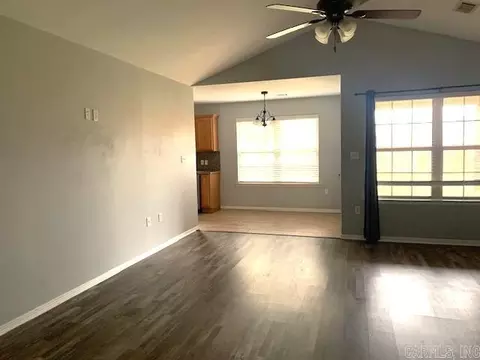 Living - 18 Bartlett Ln, Ward, AR 72176 photo 1 of 1