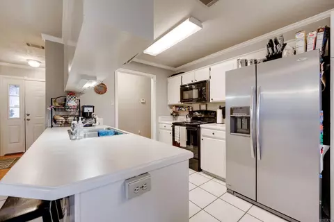 Kitchen - 2805 Longbow Ln, Conway, AR 72034 photo 2 of 5