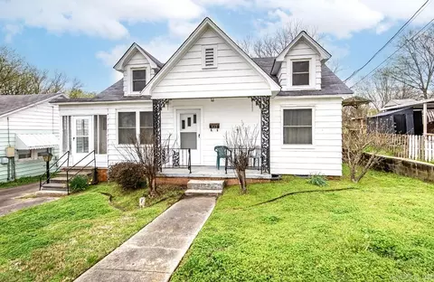 Exterior - 623 S Richards, Benton, AR 72015 photo 1 of 16