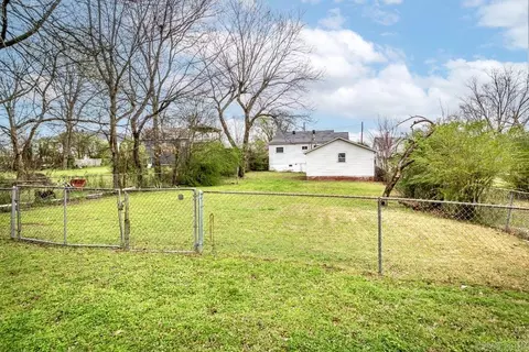 Exterior - 623 S Richards, Benton, AR 72015 photo 6 of 16