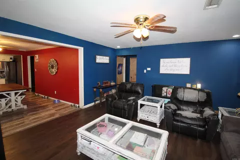 Living - 5864 Grant County Road 67, Grapevine, AR 72057 photo 5 of 5