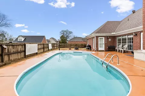 Exterior - 2002 Rodeo Dr, Bryant, AR 72022 photo 6 of 7