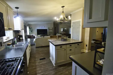 22809 Dianne Ln, Mabelvale, AR 72103 photo 11