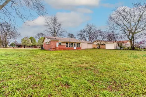 Exterior - 315 Davis St, Trumann, AR 72472 photo 10 of 13