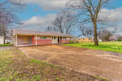 Exterior - 315 Davis St, Trumann, AR 72472 photo 4 of 13