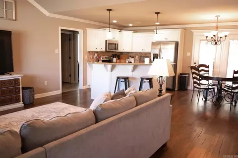 Living - 235 Creek View Dr, Austin, AR 72007 photo 1 of 4